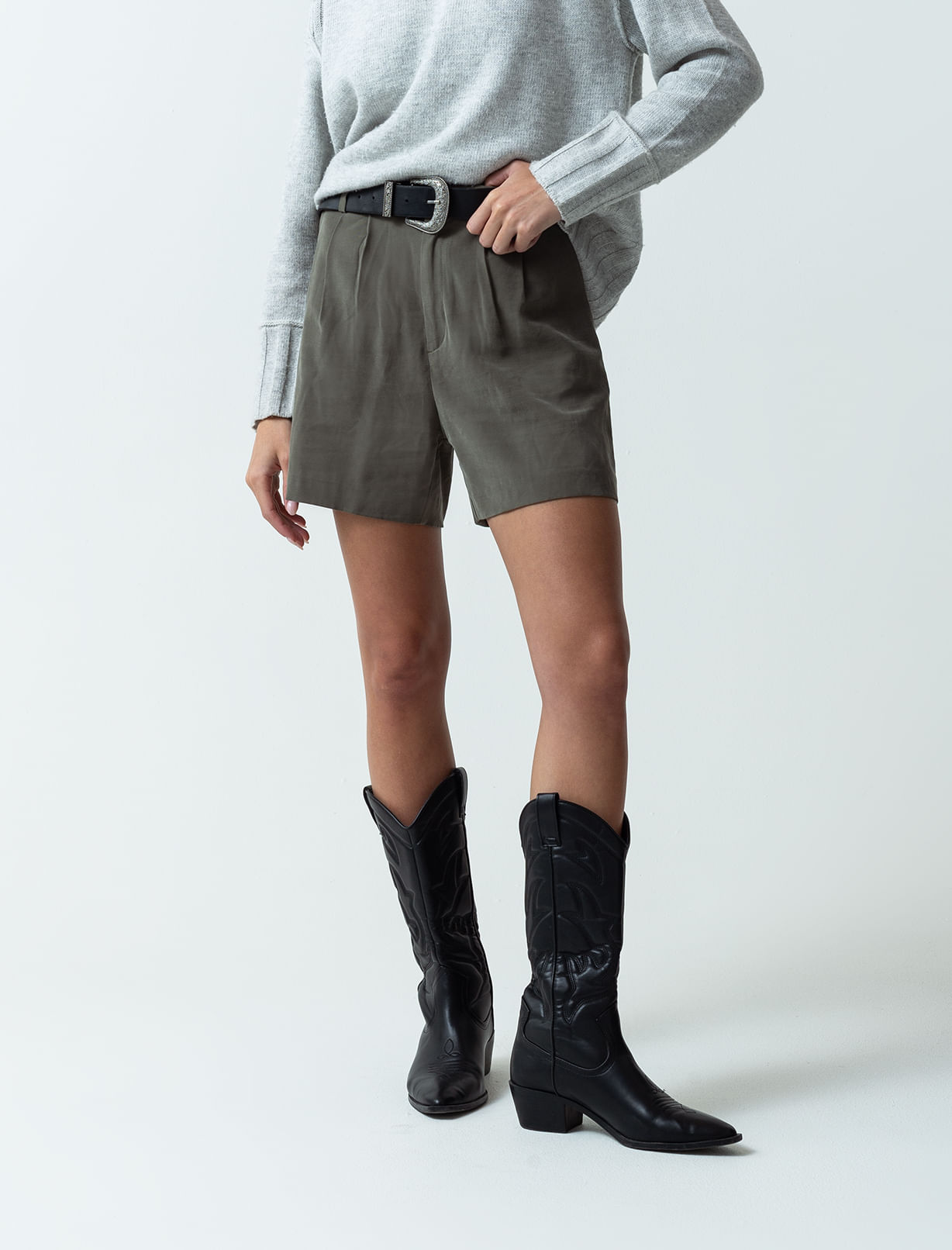 Short de tela fluida
