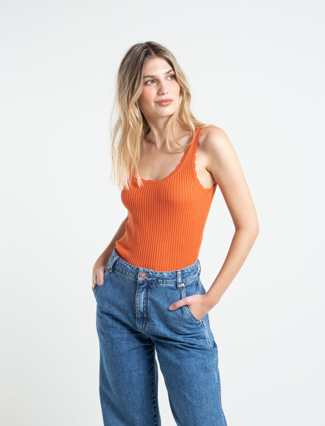 Camiseta tejida manga sisa