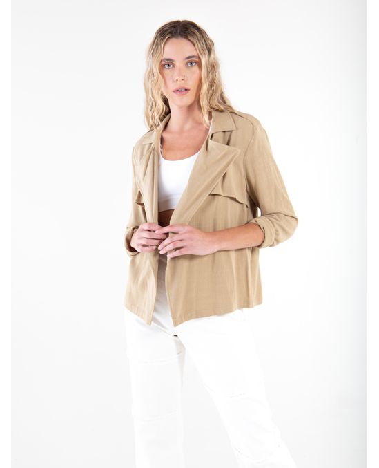 Chaqueta con cuello de solapa