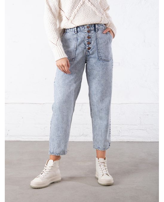 Jean Mom fit de tiro alto