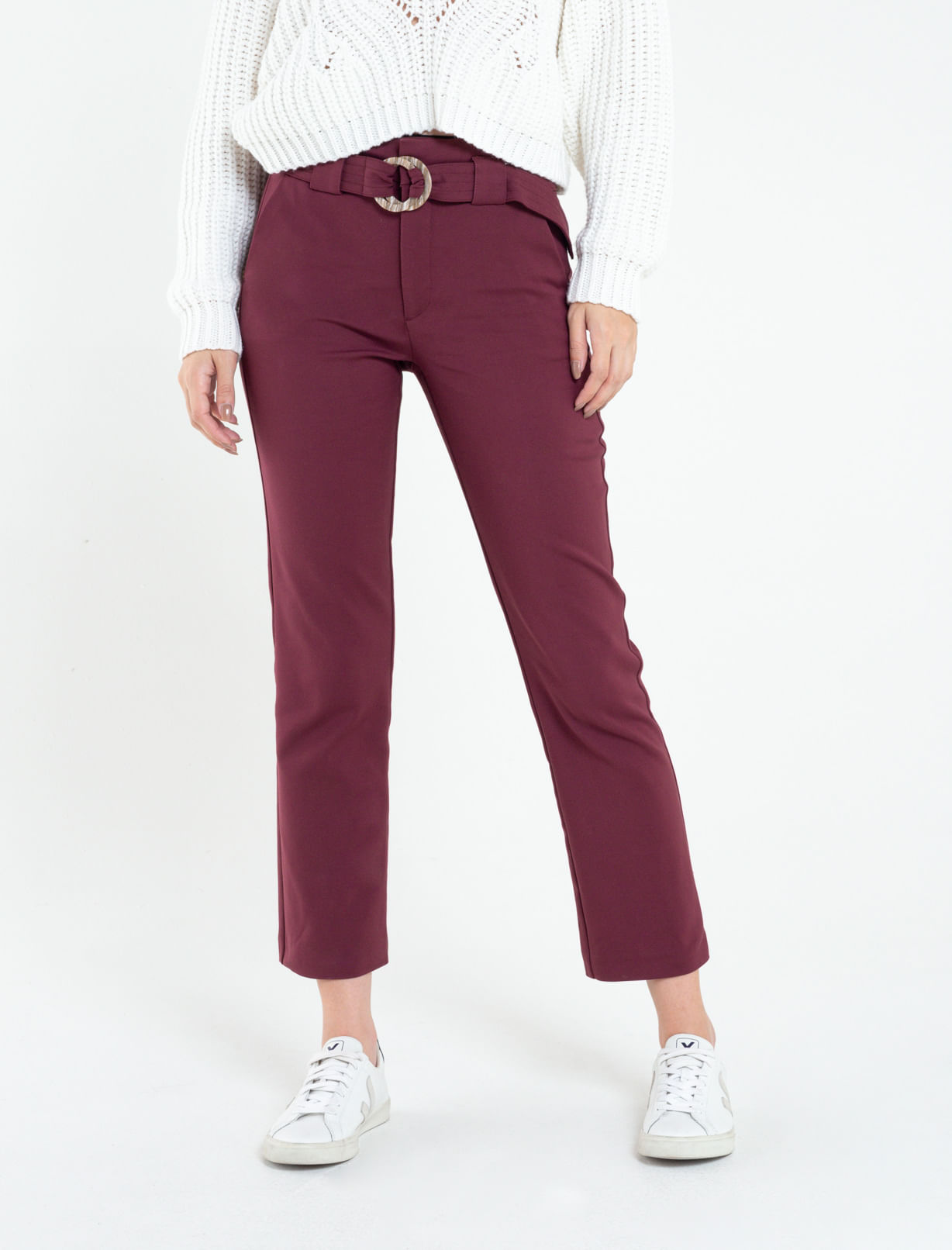 Pantalón con cinturón