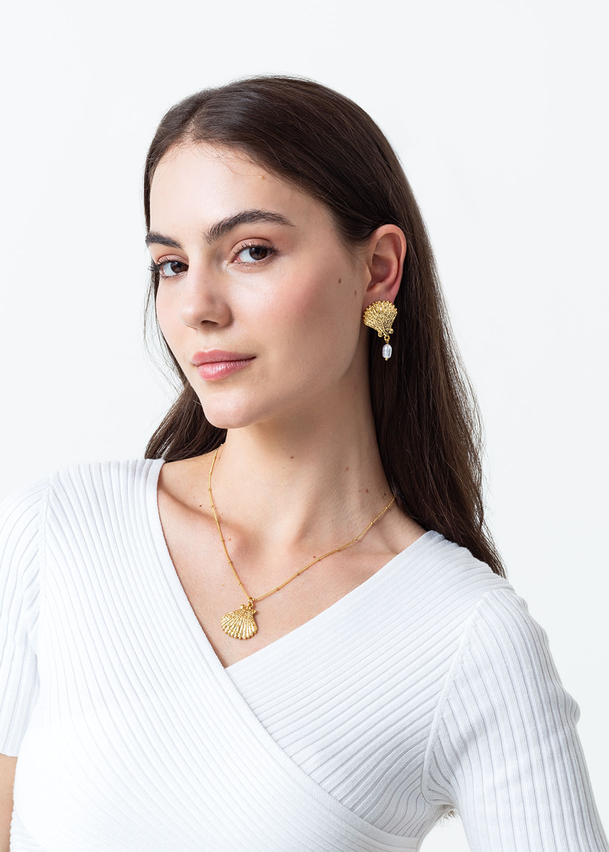 Conjunto de aretes y cadena