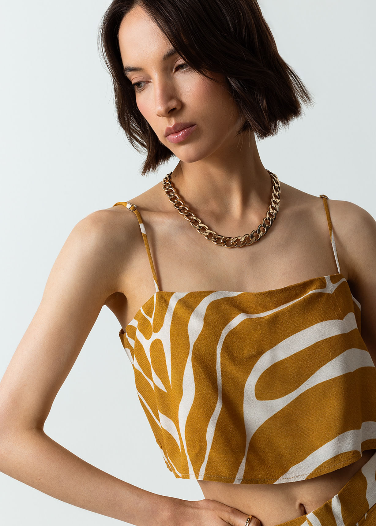 Camisa de tiras tipo animal print