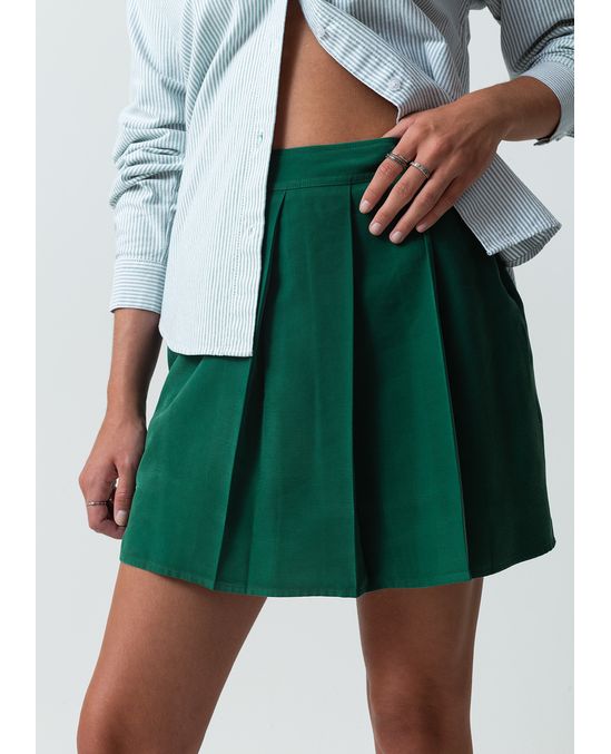 Falda corta de prenses