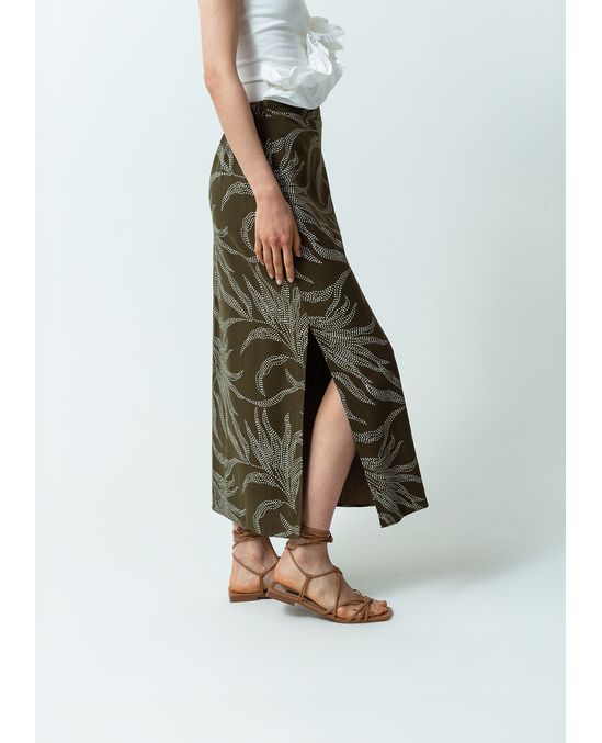 Falda con abertura lateral