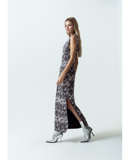 Vestido largo con estampado pitón para fin de semana