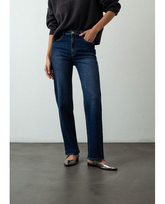 Jean Straight tiro alto