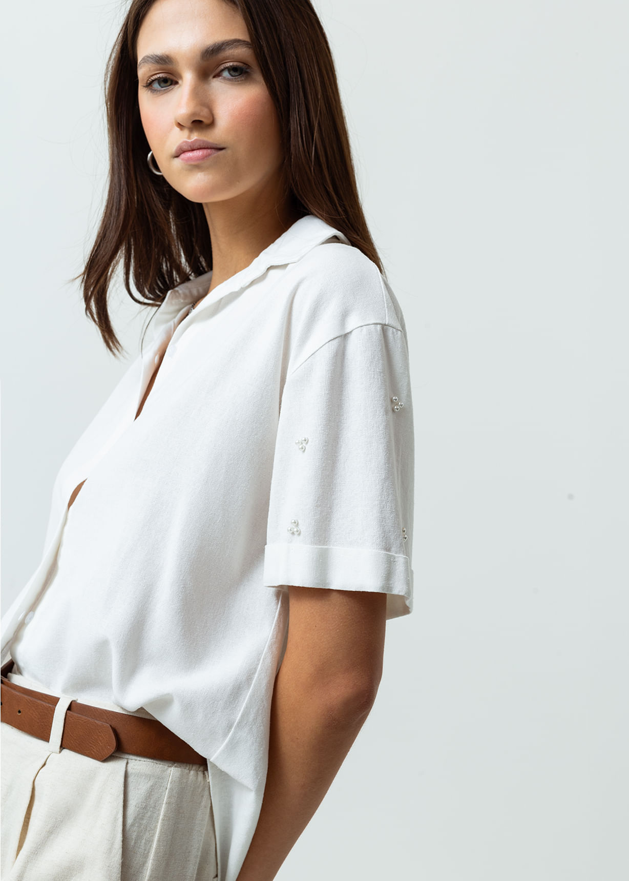 Camisa manga corta con apliques