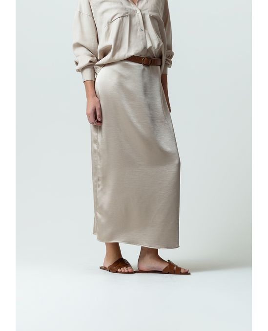 Falda larga en tipo satín