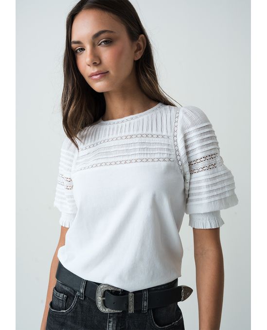 Camiseta manga corta con volumen