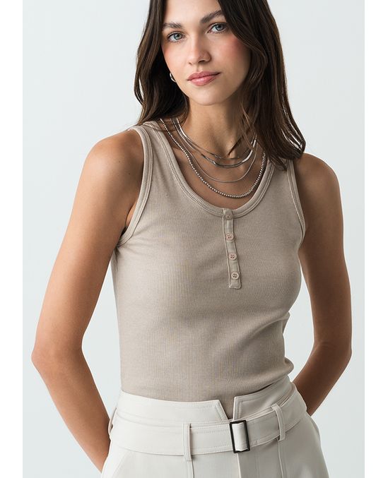 Camiseta manga sisa con tela acanalada