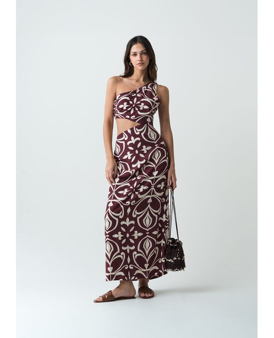 Vestido largo con escote asimétrico