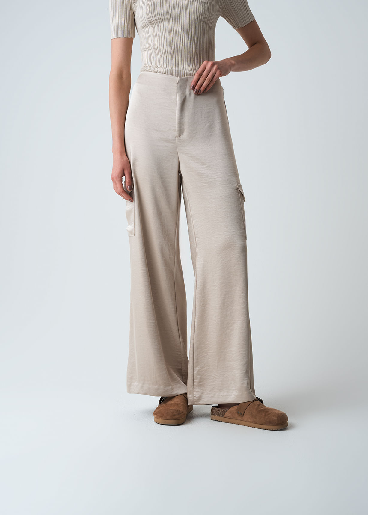 Pantalón Palazzo con bolsillos tipo cargo