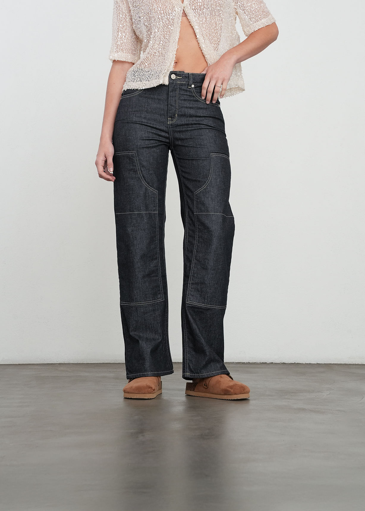 Jean Straight con parches en frente