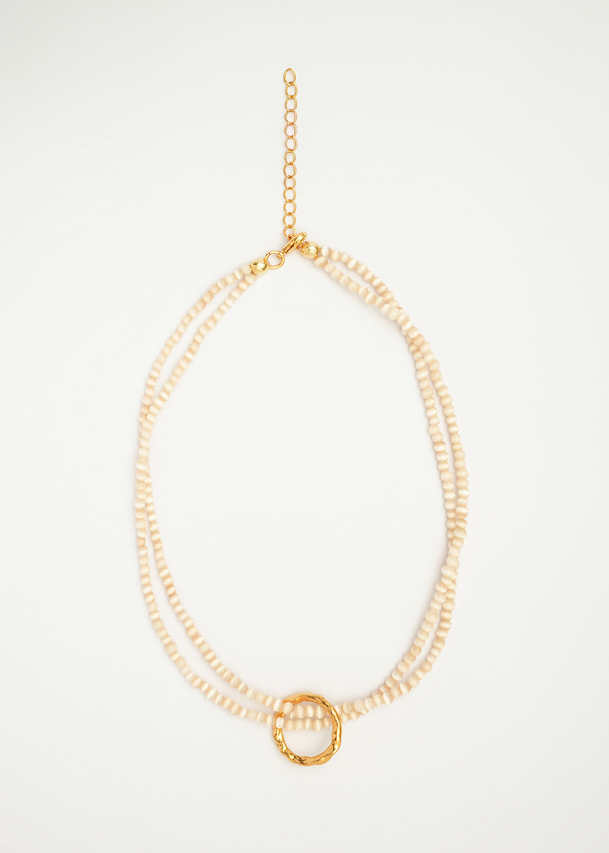 Collar con perlas y dije