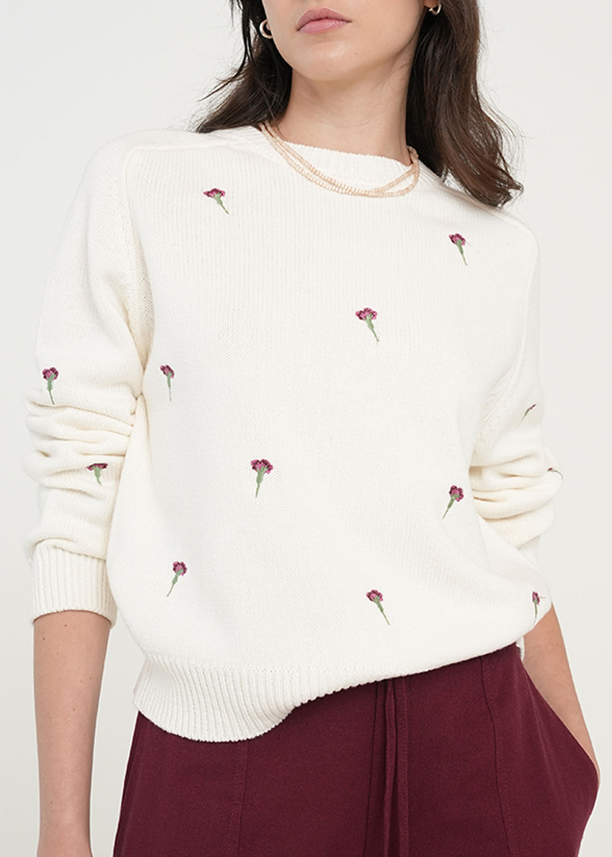 Buzo tejido con mini rosas