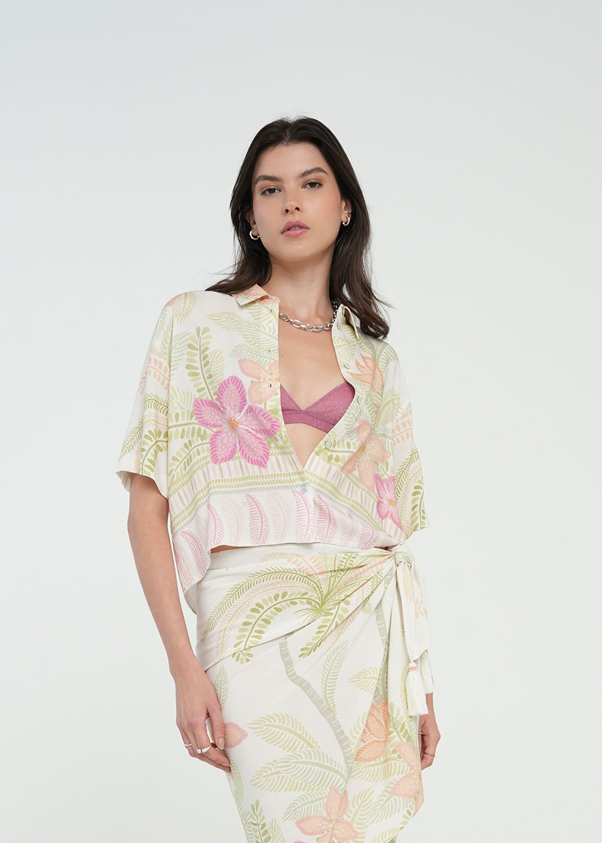 Camisa con estampado silvestre