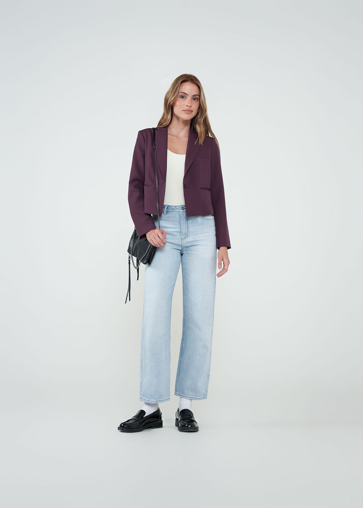Blazer corto con botón