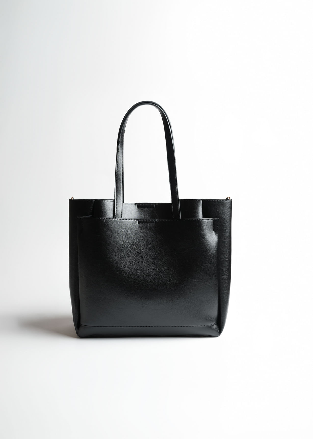 Bolso tipo tote con correa